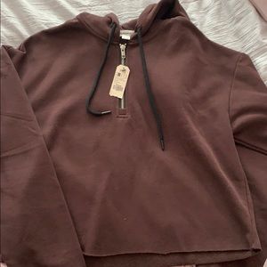 Cropped hoodie